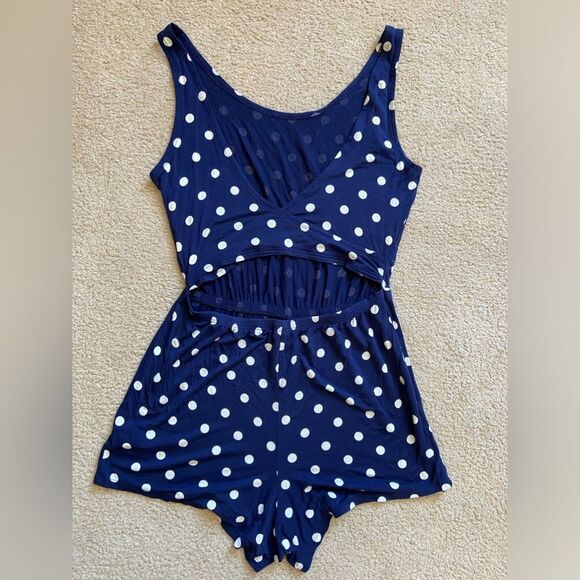 OLD NAVY short jumpsuits size s - Picture 2 of 3